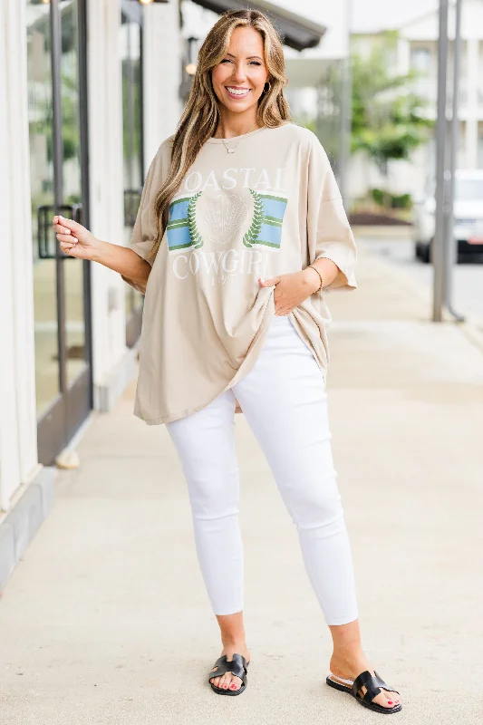 Coastal Cowgirl Boyfriend Tee, Light Mocha