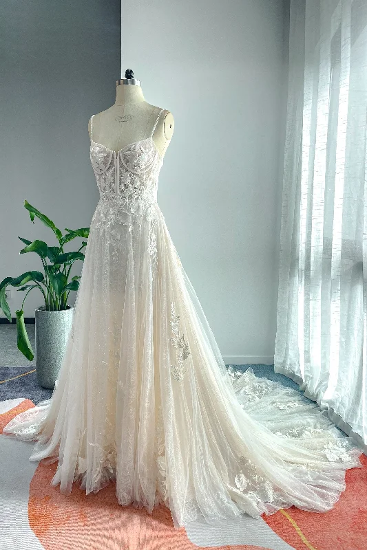 A-Line Court Train Lace Tulle Wedding Dress CW3140