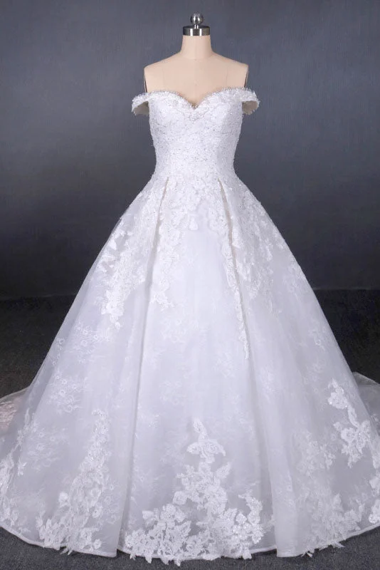 Ball Gown Off Shoulder Appliques Wedding Dresses Puffy Lace Appliqued Bridal Dresses N2352